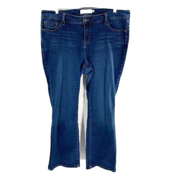 Torrid Denim Womens Relaxed Boot Jeans Blue Sz 20R Style #10621618